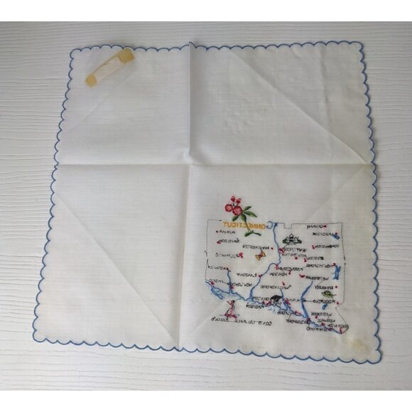Vintage Handkerchief 1950’s Connecticut Stitched Scalloped Edge 11” Square - Picture 8 of 10